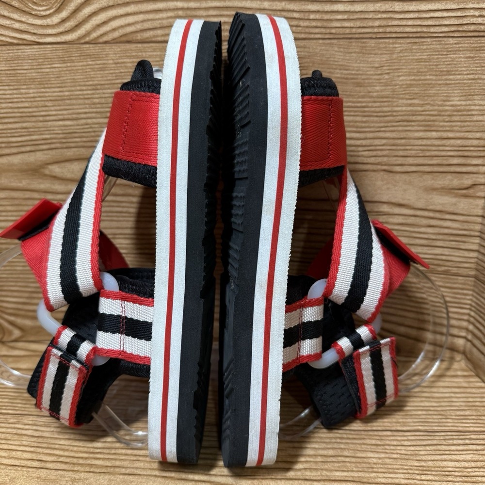 Hunter Sandals Women Sz 7 Red White Black Strappy Adjustable Lightweight‎ Shoes - Picture 7 of 8